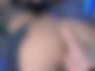 LoLaHotWet's Live Sex Cam Show