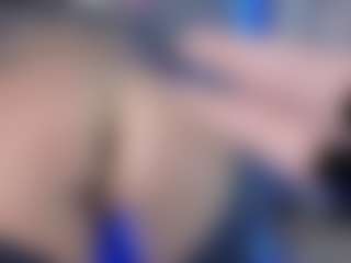 LoLaHotWet's Live Sex Cam Show