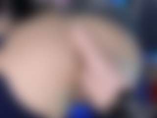 LoLaHotWet's Live Sex Cam Show