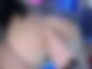 LoLaHotWet's Live Sex Cam Show