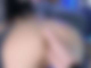 LoLaHotWet's Live Sex Cam Show