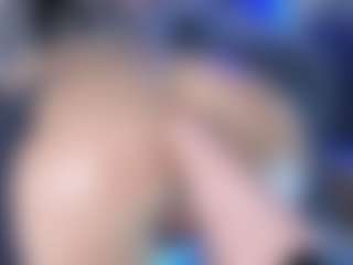Live cam show with LoLaHotWet - Double Penetration on AdultVida.com