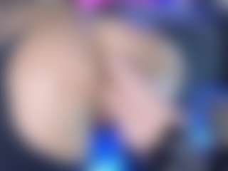 Live cam show with LoLaHotWet - Amateur on crypto-cams