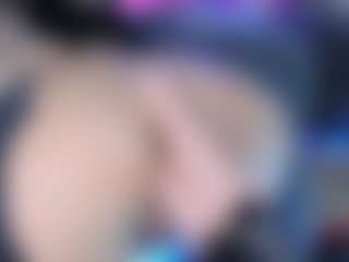 LoLaHotWet's Live Sex Cam Show