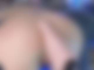 LoLaHotWet's Live Sex Cam Show