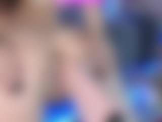 Live cam show with LoLaHotWet - White on madthumbs