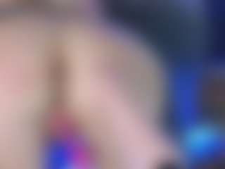 LoLaHotWet's Live Sex Cam Show