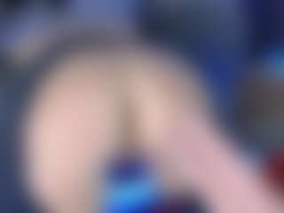 LoLaHotWet's Live Sex Cam Show