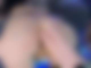 LoLaHotWet's Live Sex Cam Show