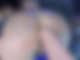 Live cam show with LoLaHotWet - Double Penetration on Camsoda
