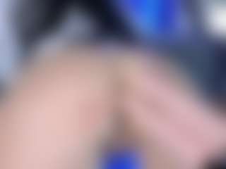 LoLaHotWet's Live Sex Cam Show