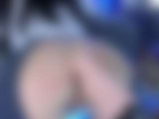 LoLaHotWet's Live Sex Cam Show