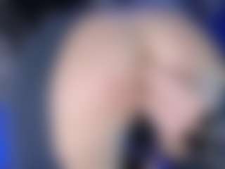 LoLaHotWet's Live Sex Cam Show