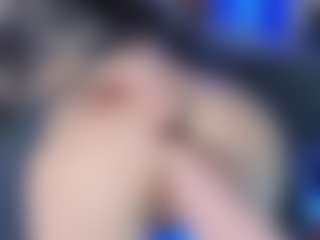 LoLaHotWet's Live Sex Cam Show