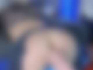 LoLaHotWet's Live Sex Cam Show
