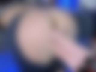 LoLaHotWet's Live Sex Cam Show