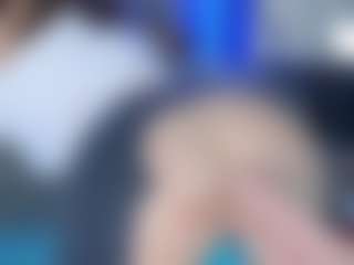 LoLaHotWet's Live Sex Cam Show