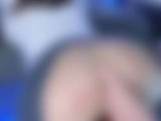 LoLaHotWet's Live Sex Cam Show