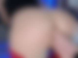 LoLaHotWet's Live Sex Cam Show