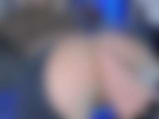 LoLaHotWet's Live Sex Cam Show