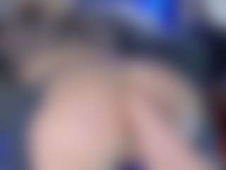 LoLaHotWet's Live Sex Cam Show
