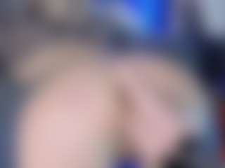 LoLaHotWet's Live Sex Cam Show