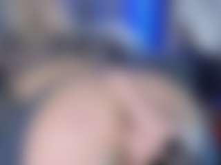 LoLaHotWet's Live Sex Cam Show