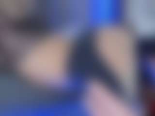 LoLaHotWet's Live Sex Cam Show