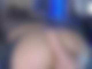LoLaHotWet's Live Sex Cam Show