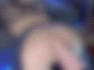 Live cam show with LoLaHotWet - BBW on fuklive.com
