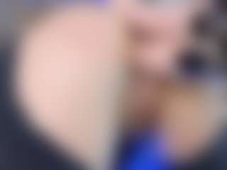 LoLaHotWet's Live Sex Cam Show