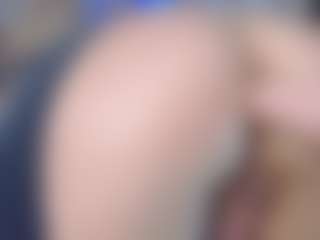LoLaHotWet's Live Sex Cam Show