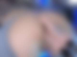 LoLaHotWet's Live Sex Cam Show