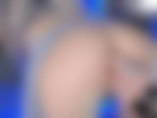 LoLaHotWet's Live Sex Cam Show