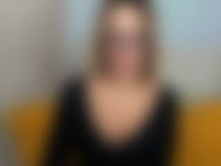 MollyGold's Live Sex Cam Show