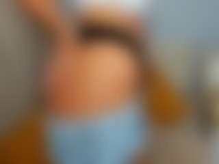 Live cam show with MollyGold - Glasses on Camsoda