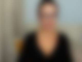 Live cam show with MollyGold - Glasses on testsause.com