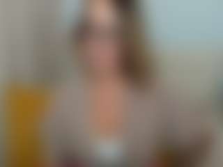 Live cam show with MollyGold - Glasses on Strip Flash - Live Sex Shows