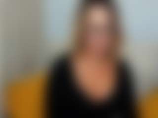 MollyGold's Live Sex Cam Show
