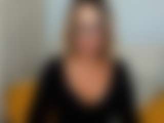 MollyGold's Live Sex Cam Show
