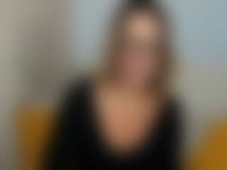MollyGold's Live Sex Cam Show