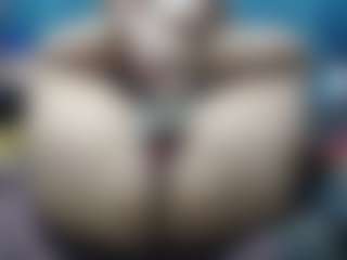 Live cam show with Viioletta19 - Sexcam on 1on1-livenow