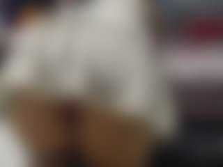 Live cam show with Viioletta19 - Bedroom on CamClone