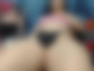 Live cam show with Viioletta19 - Anal on Camsoda