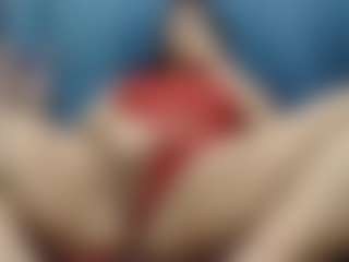 Live cam show with Viioletta19 - Average on Camsoda