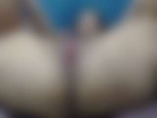 Viioletta19's Live Sex Cam Show