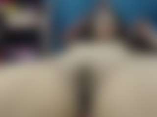 Live cam show with Viioletta19 - Thong on xblisslive.com