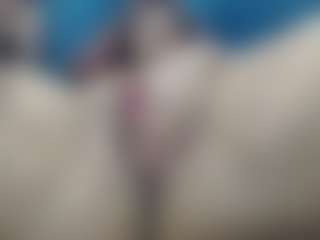 Viioletta19's Live Sex Cam Show