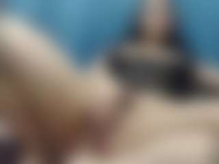Viioletta19's Live Sex Cam Show
