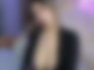 Live cam show with chloetailor - Toys on eurowanks.com